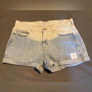 Women's Bleached Light Blue Denim Boyfriend Shorts. Old Navy. Size 8